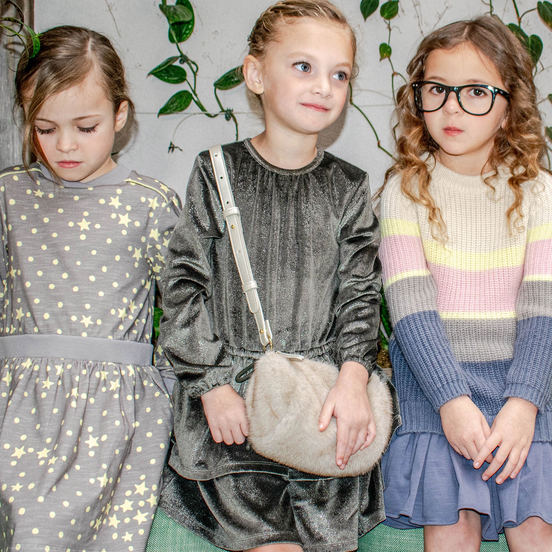 Nika-FW24 Charcoal – IMOGA Collection - Main Image